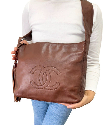 CHANEL Vintage CC Logo Stitch Tassel Shoulder Crossbody Bag Brown 902921