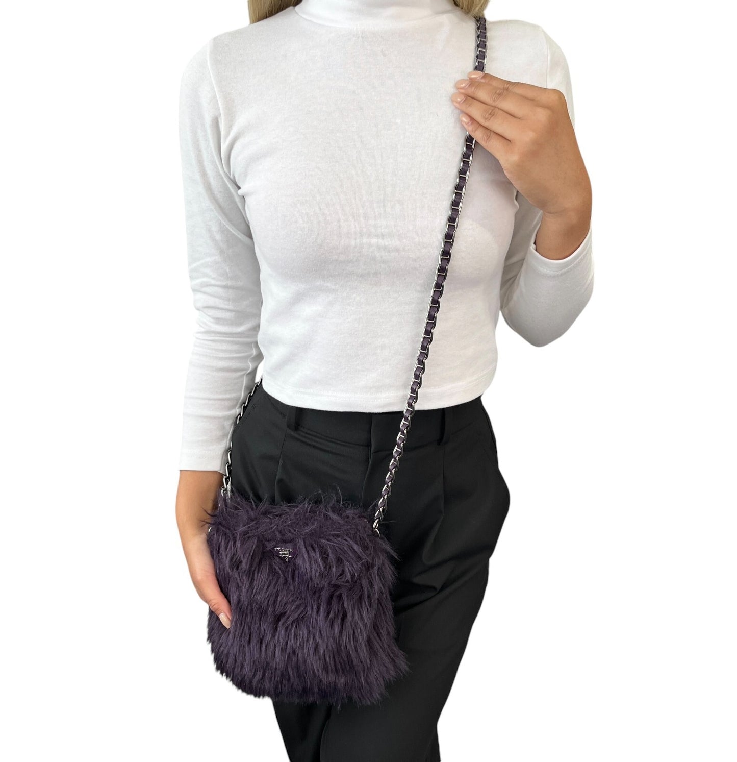 PRADA Vintage Logo Fur Chain Crossbody Bag Purple Silver Zip Leather Rank AB