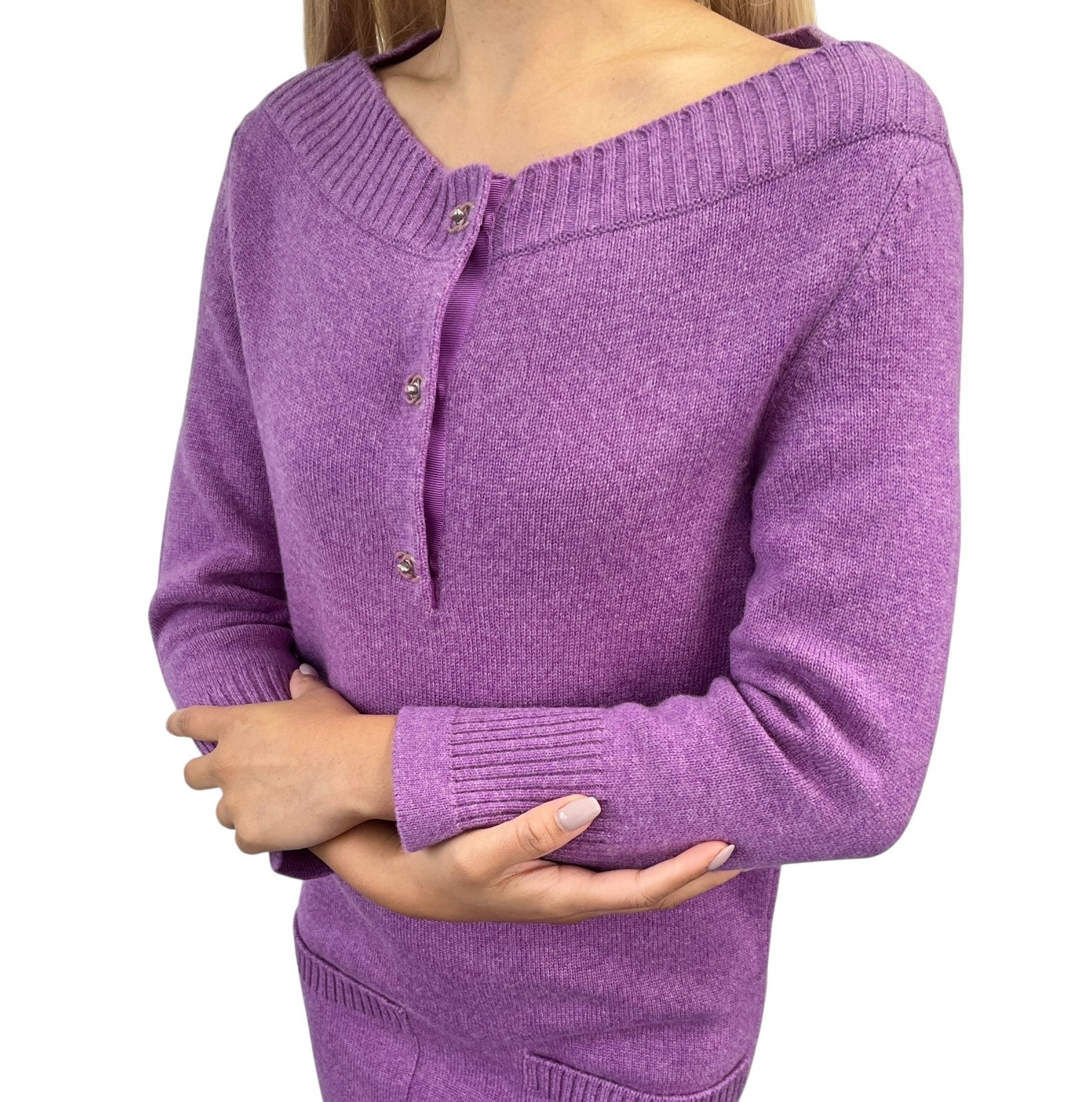 CHANEL Vintage P44445 CC Turnlock Logo Sweater Dress #34 Cashmere Purple Silver