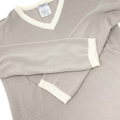 CHANEL Vintage 04C CC Logo Cashmere Knit Sweater Top #38 Beige Ivory 902362