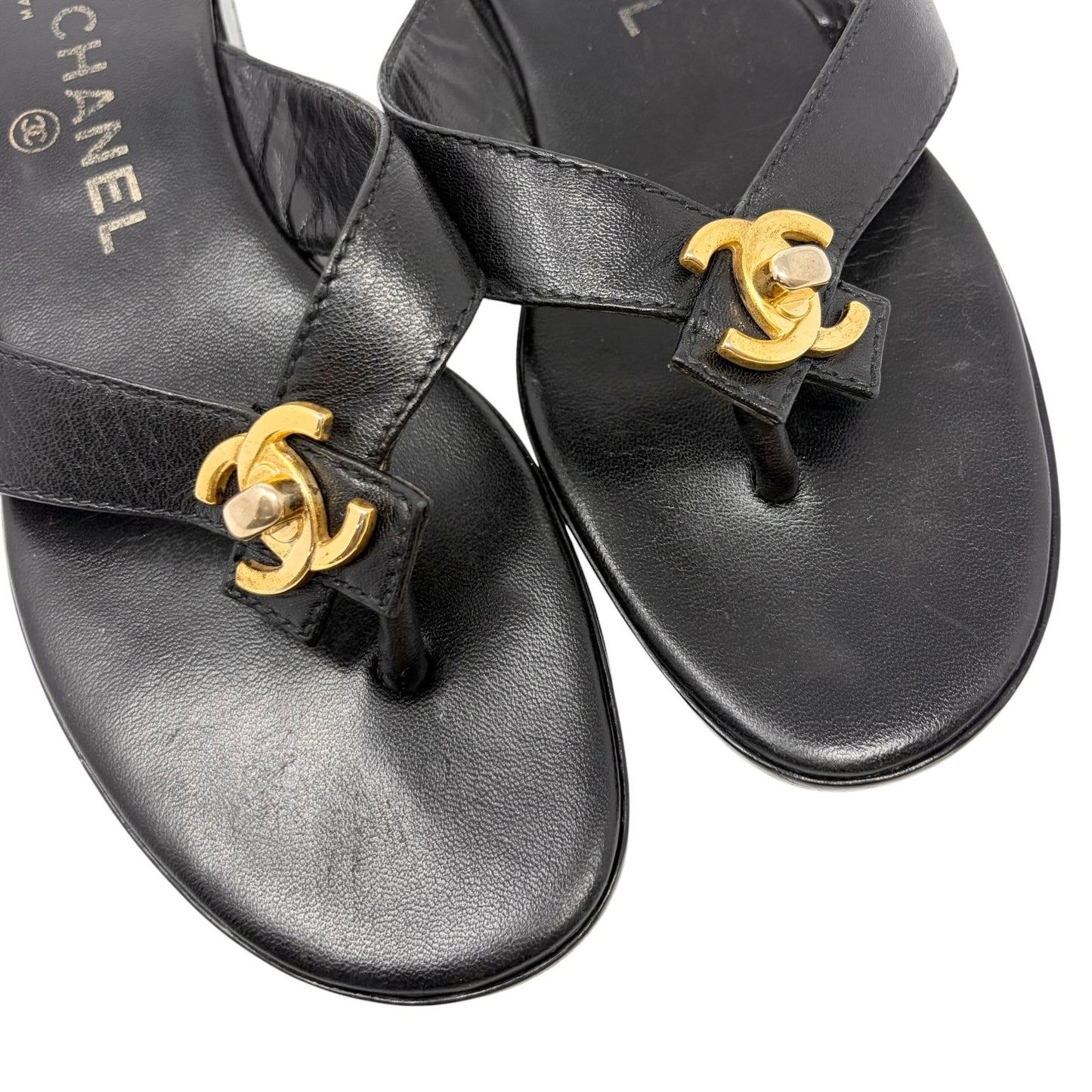 CHANEL Vintage Turnlock CC Logo Flat Thong Sandals #38 Black Leather 902405