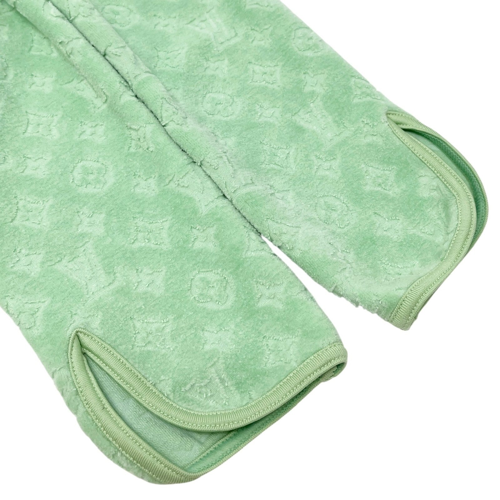 LOUIS VUITTON Vintage LV Monogram Zipped Jacket #40 Light Green Cotton Velour