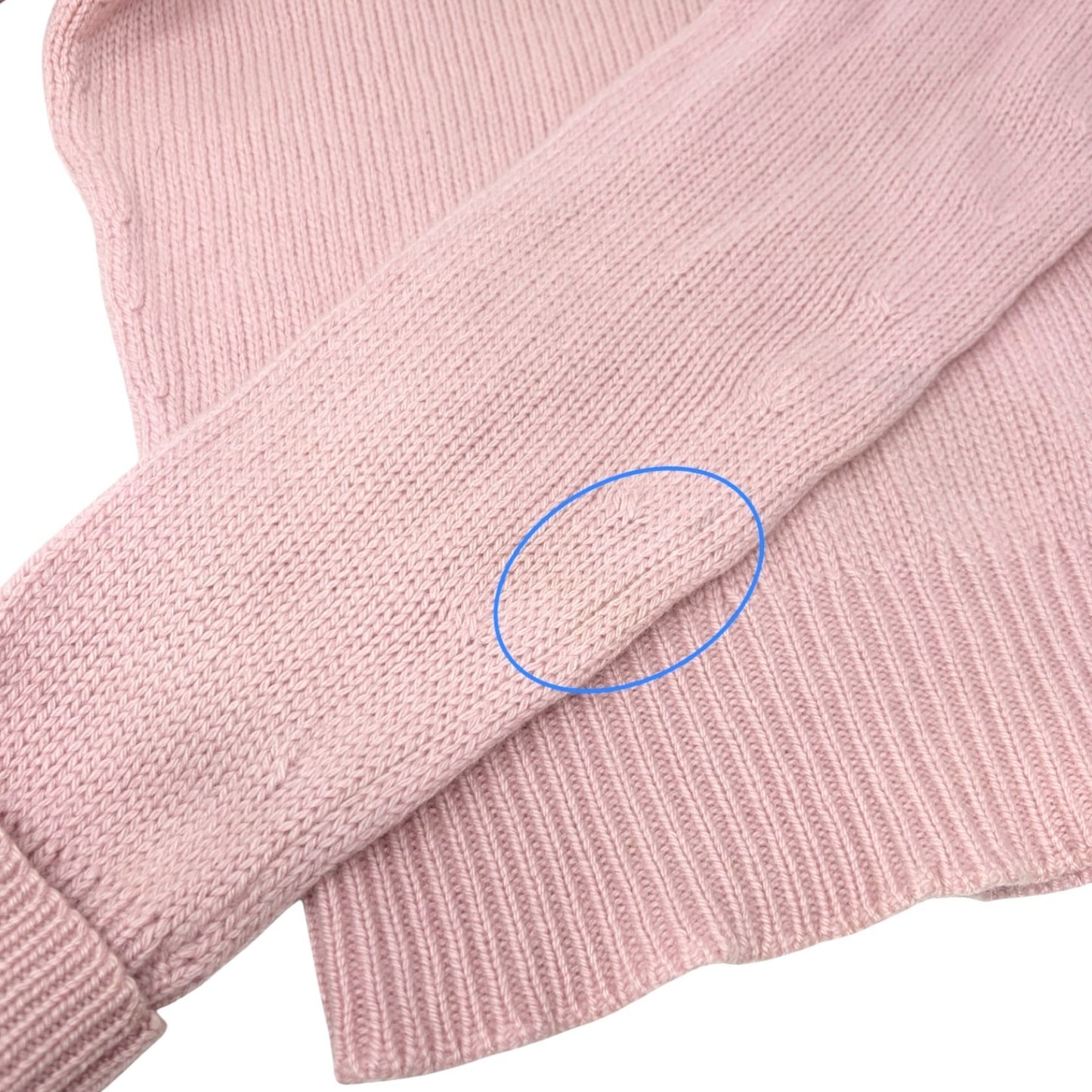 CHANEL Vintage 95A CC Logo Cashmere Knit Sweater Top Camellia #S Pink 902400