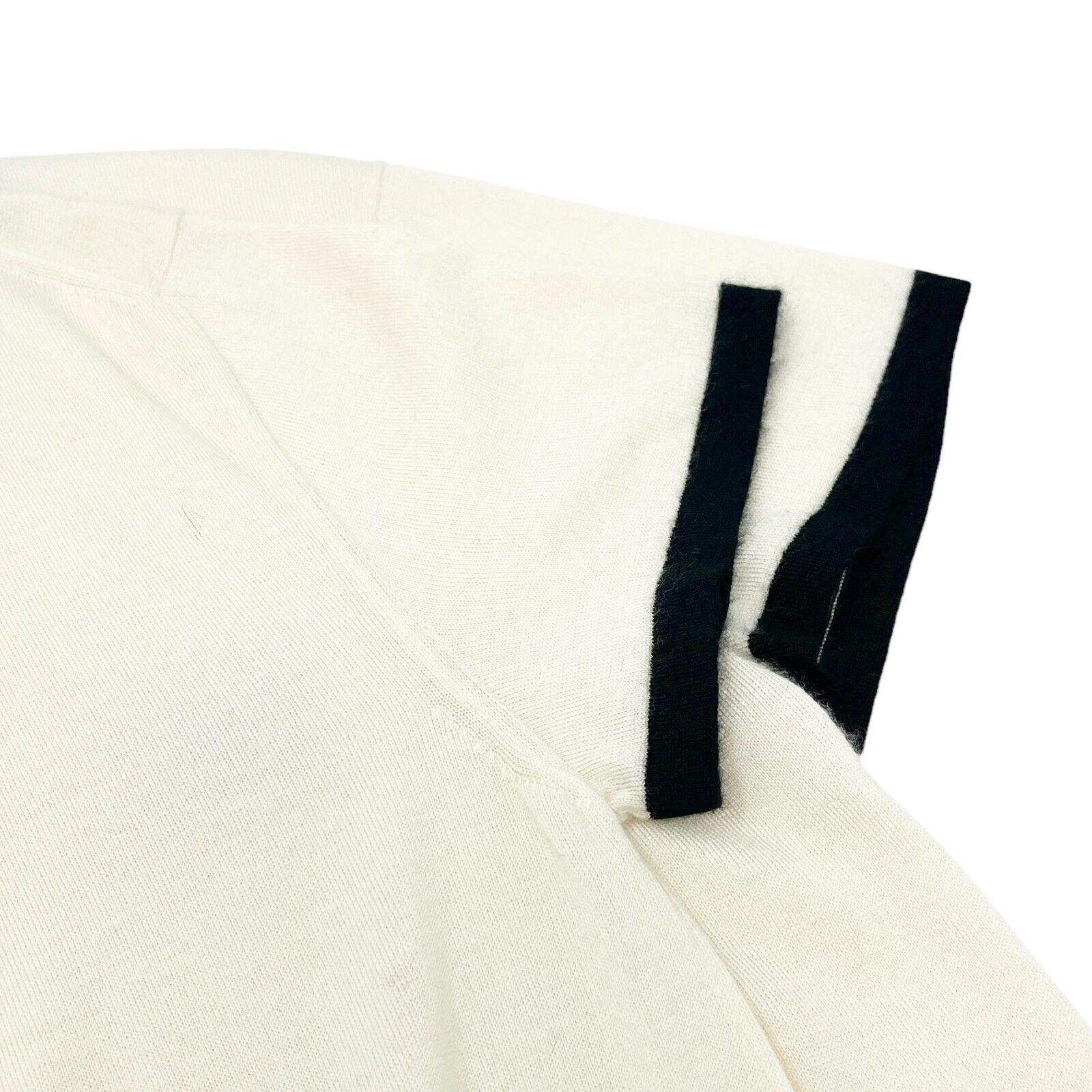 CHANEL Vintage 06C CC Mark Logo Knit Top #42 Pocket Pullover Cream Cashmere