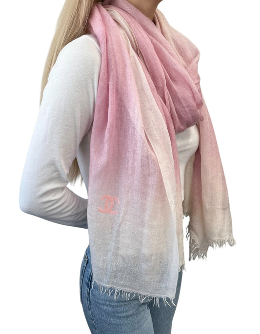 CHANEL Vintage CC Logo Cashmere Scarf Shawl Wrap Gradation Pink Cream