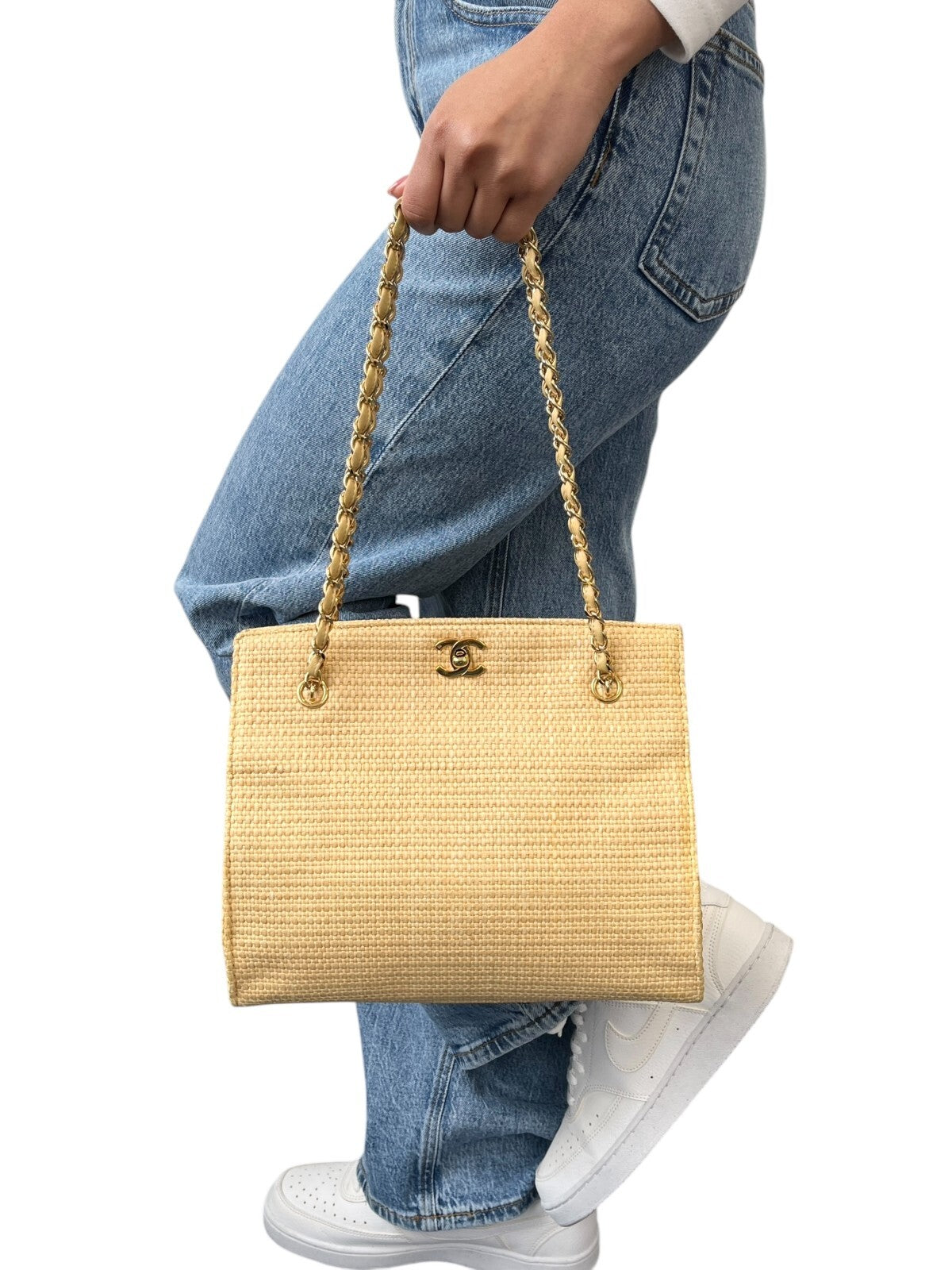 CHANEL Vintage 90s CC Logo Chain Shoulder Bag Cream Gold Straw