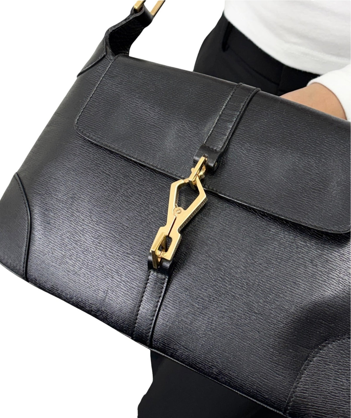 GUCCI Vintage Bamboo Jackie Shoulder Top Handle Bag Black Gold Leather 902332