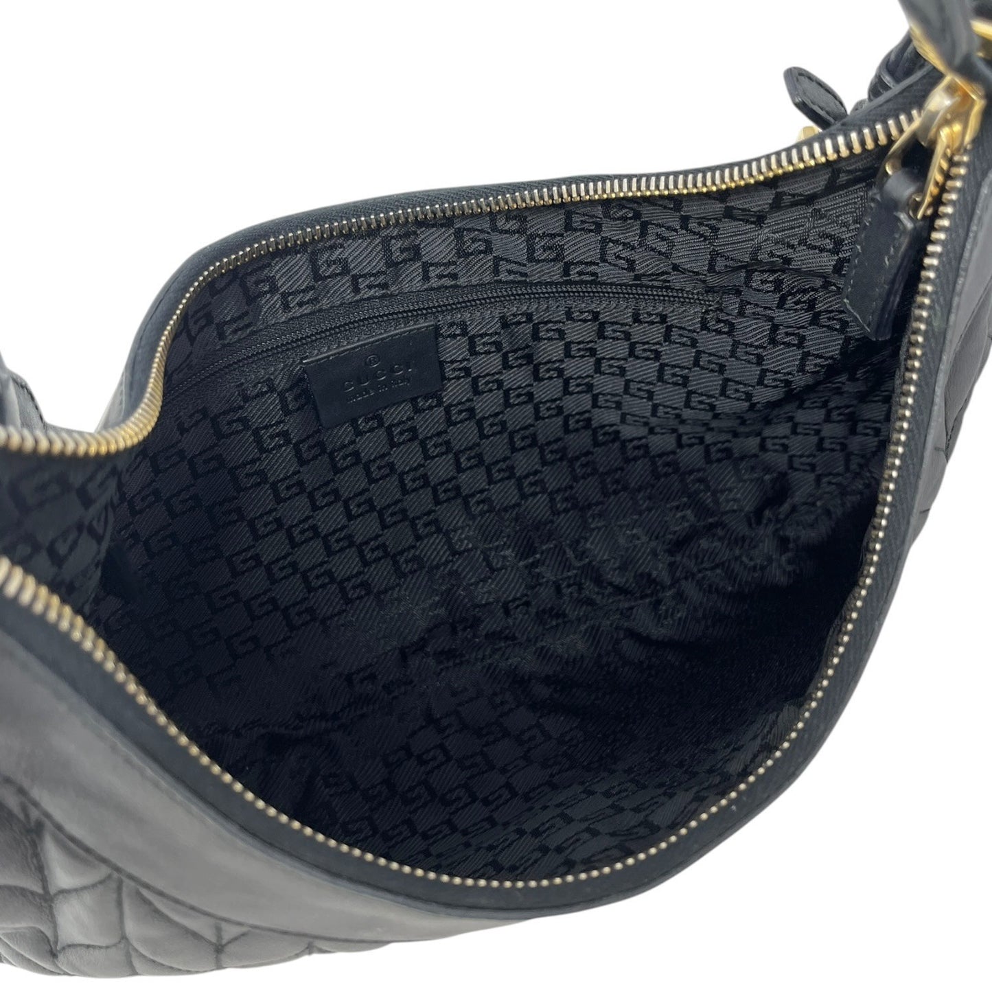 GUCCI Vintage Logo Quilted Hobo Shoulder Bag Black Gold Leather Zip 106546