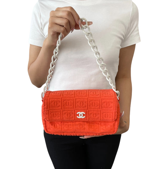 CHANEL Vintage 02S CC Logo Chain Shoulder Bag Terry Cloth Orange White 901896