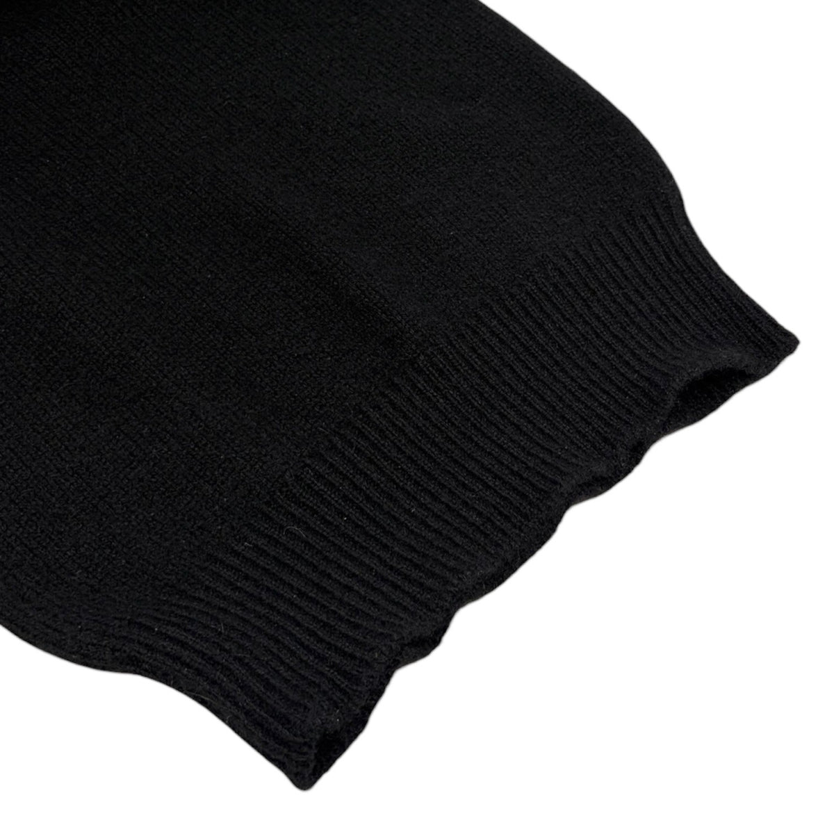 CHANEL Vintage 96A CC Logo Cashmere Knit Sweater Top #36 Black White 902484