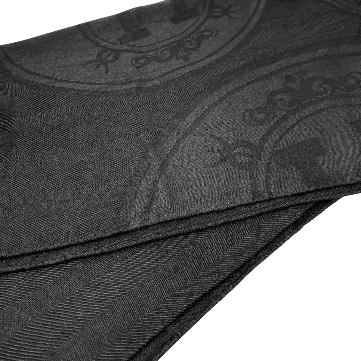 HERMES Vintage New Libris H Logo Cashmere Scarf Wrap Shawl Black 902811