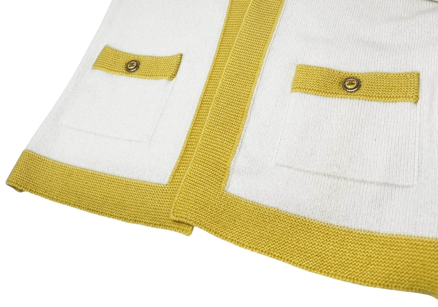 CHANEL Vintage 07P CC Logo Cardigan Sweater Top #36 Cream Yellow Cashmere