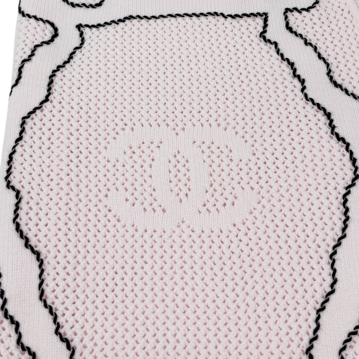 CHANEL Vintage 09C CC Logo Miami Tank Top #34 Knit Pink Black Rayon Crochet