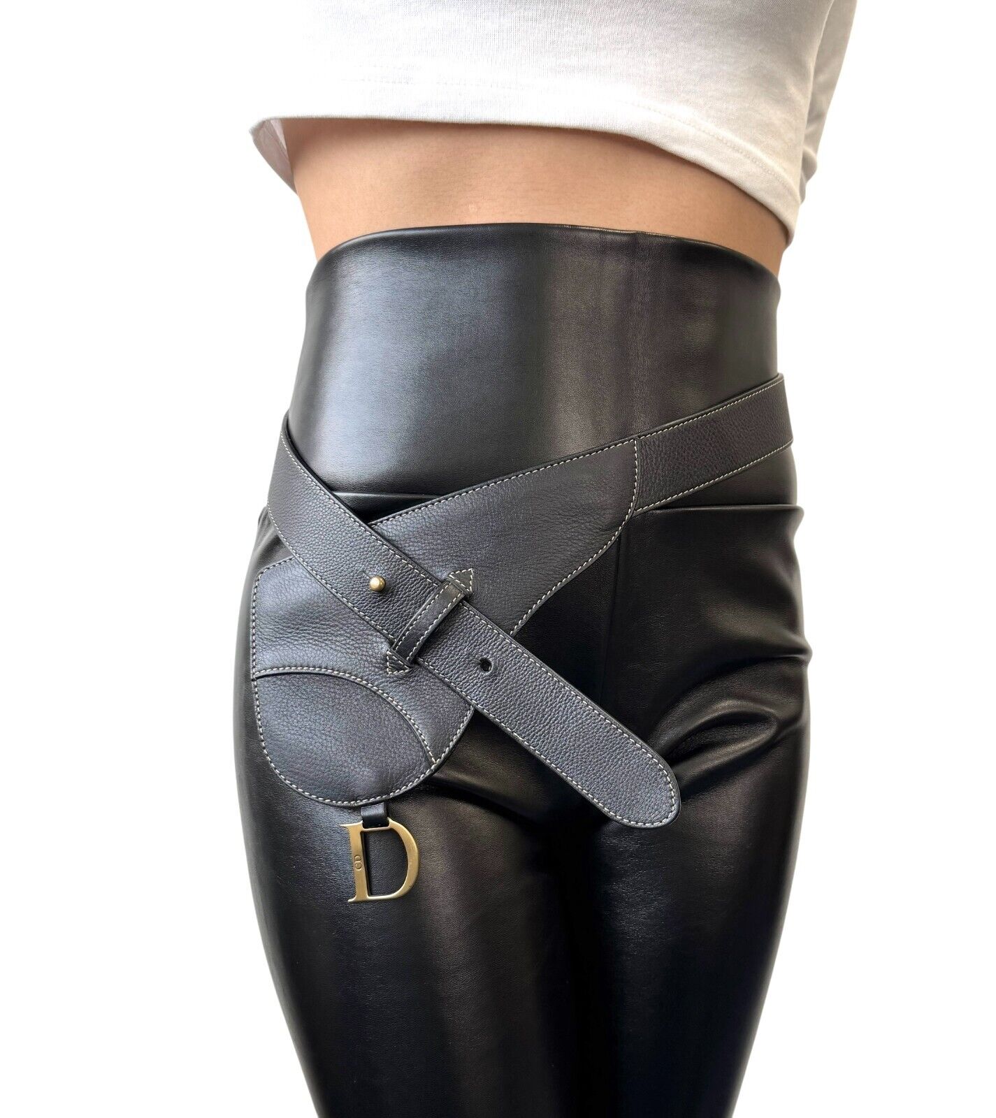 Christian Dior Vintage 2002 Saddle Waist Bag #85 Pouch Belt Black Gold Leather