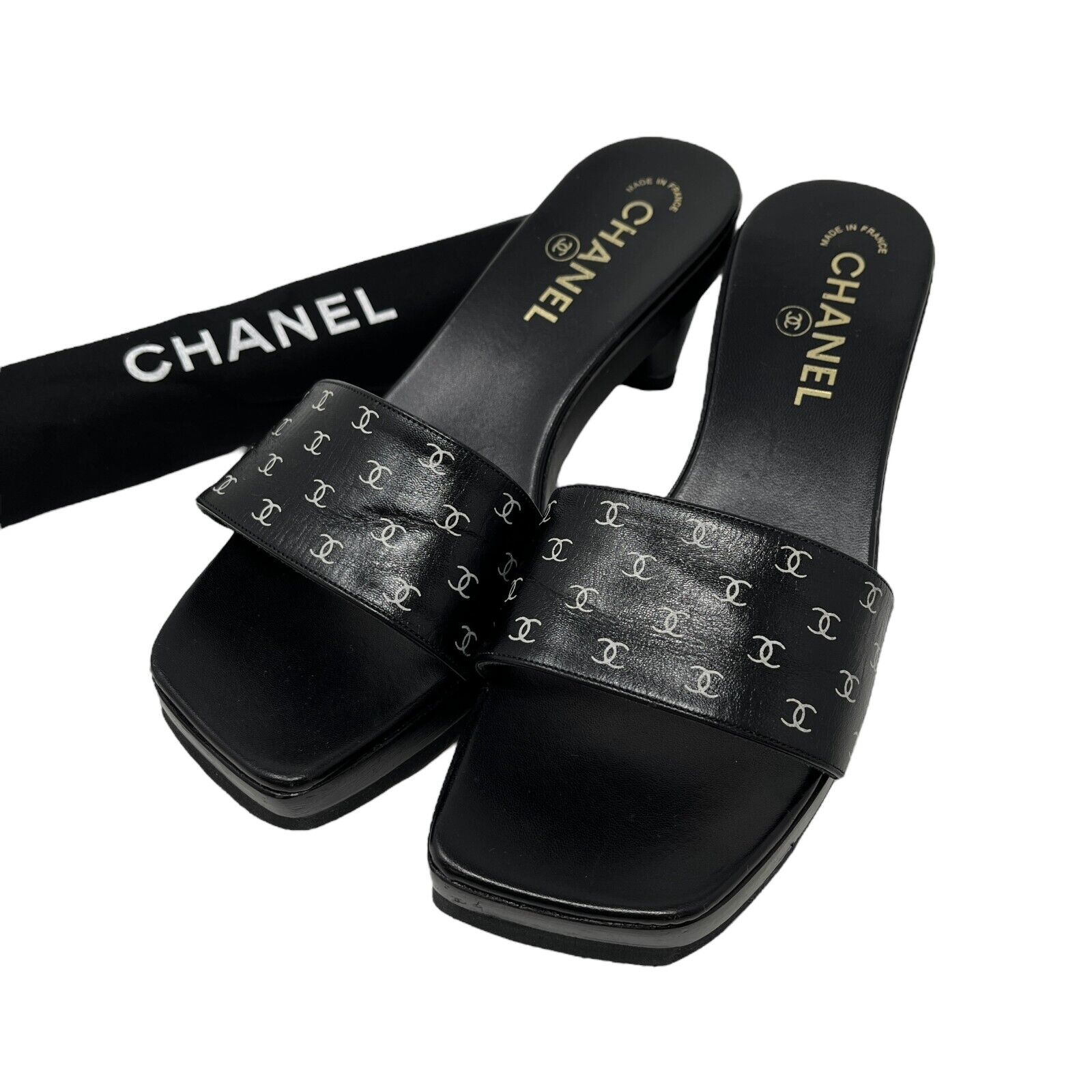 CHANEL Vintage CC Mark Logo Sandals #38 US 7 Heels Black White Leather Rank AB