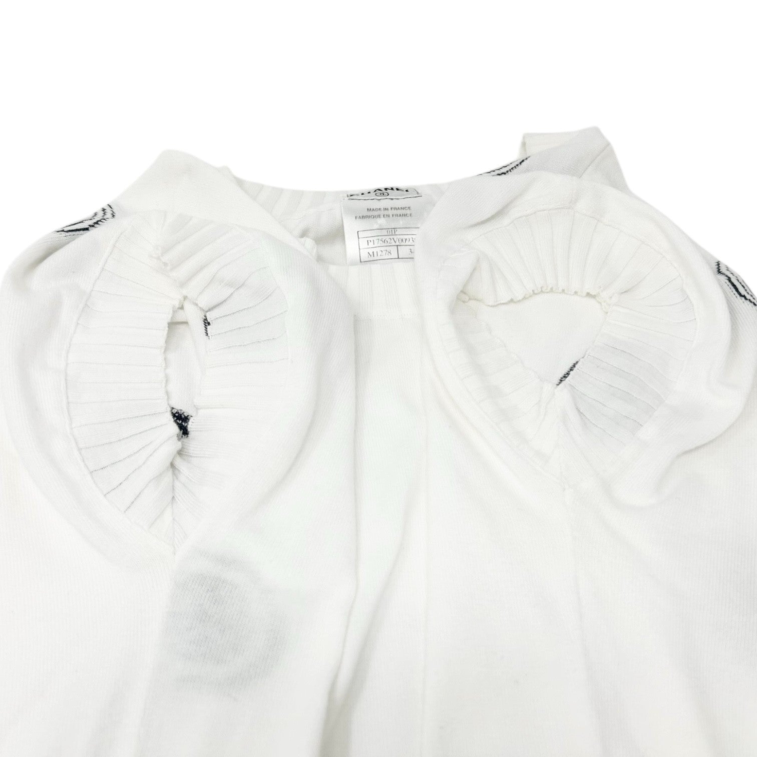 CHANEL Vintage 01P CC Logo T-shirt Top #34 White Blue Cotton Rib short sleeve