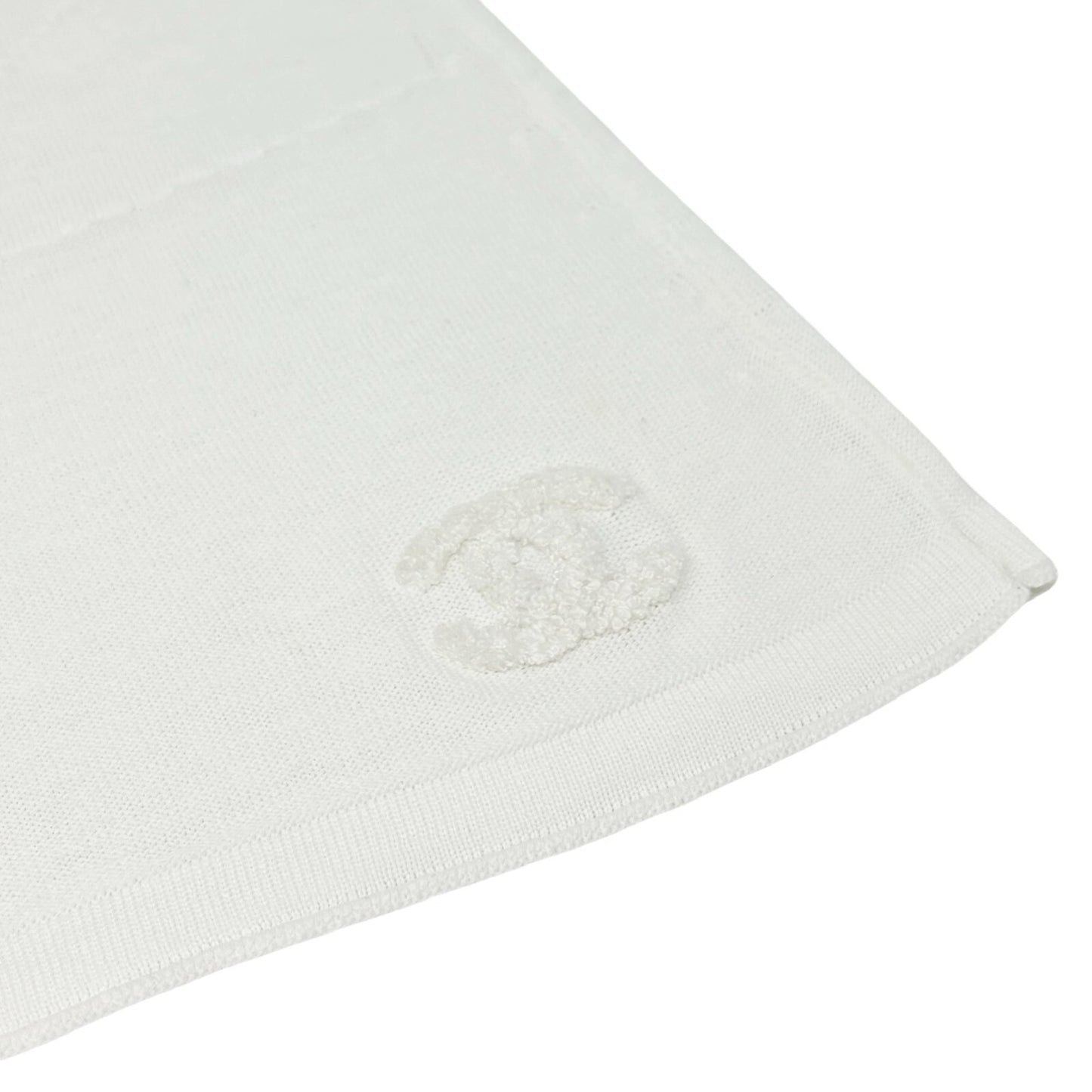 CHANEL Vintage P46183 CC Mark Logo Sleeveless Top #38 White Cotton