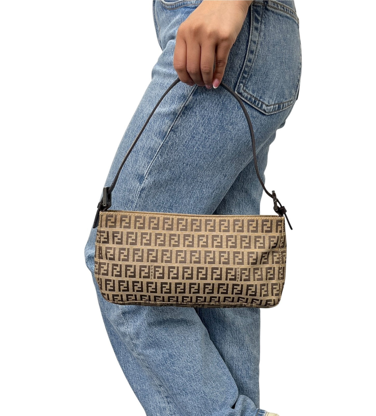 FENDI Vintage Logo Zucchino Shoulder Bag Beige Brown Canvas Pochette 902481