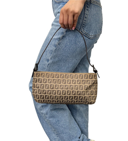 FENDI Vintage Logo Zucchino Shoulder Bag Beige Brown Canvas Pochette 902481