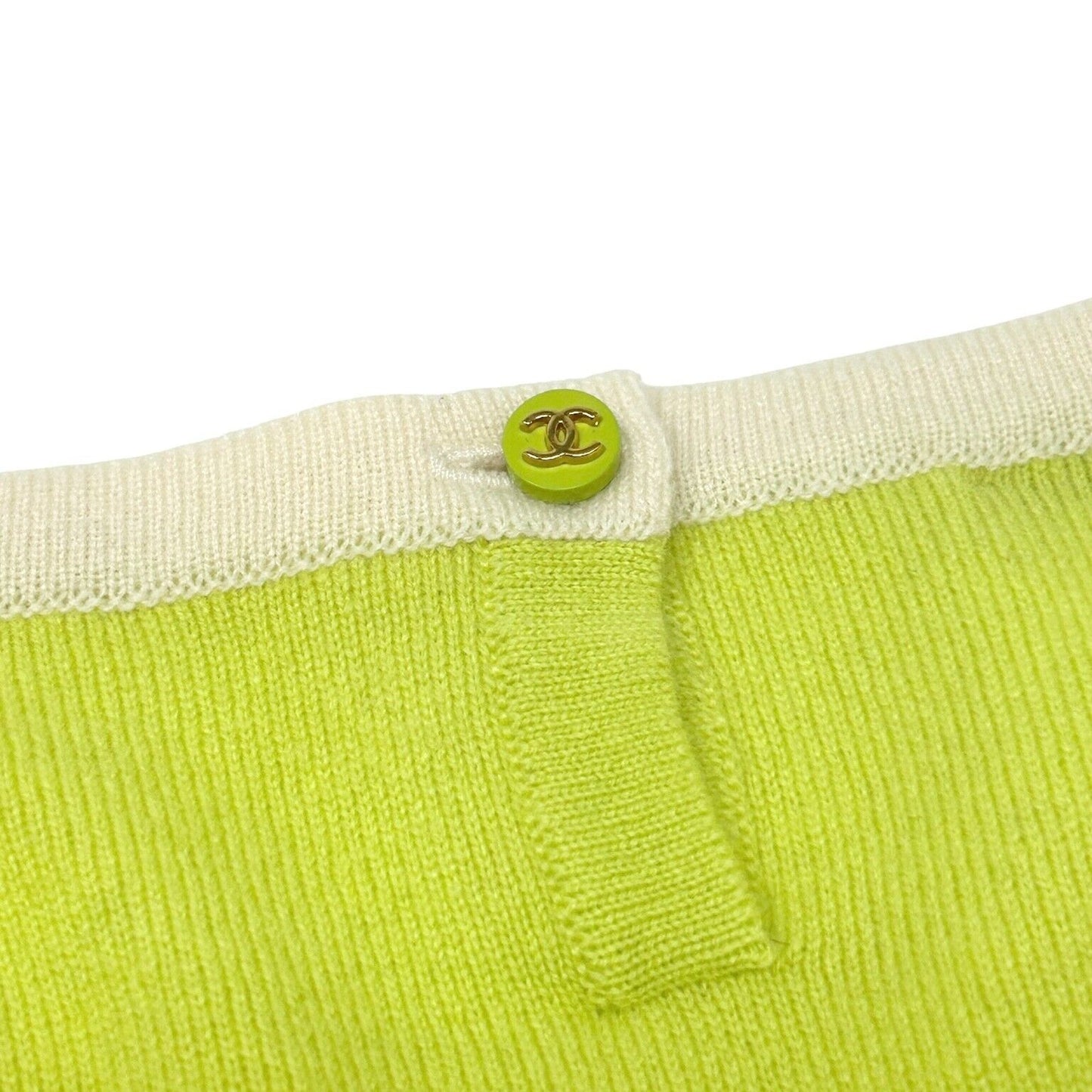 CHANEL Vintage 96C Coco Mark Logo Knit Top #44 Green Gold Cashmere Button
