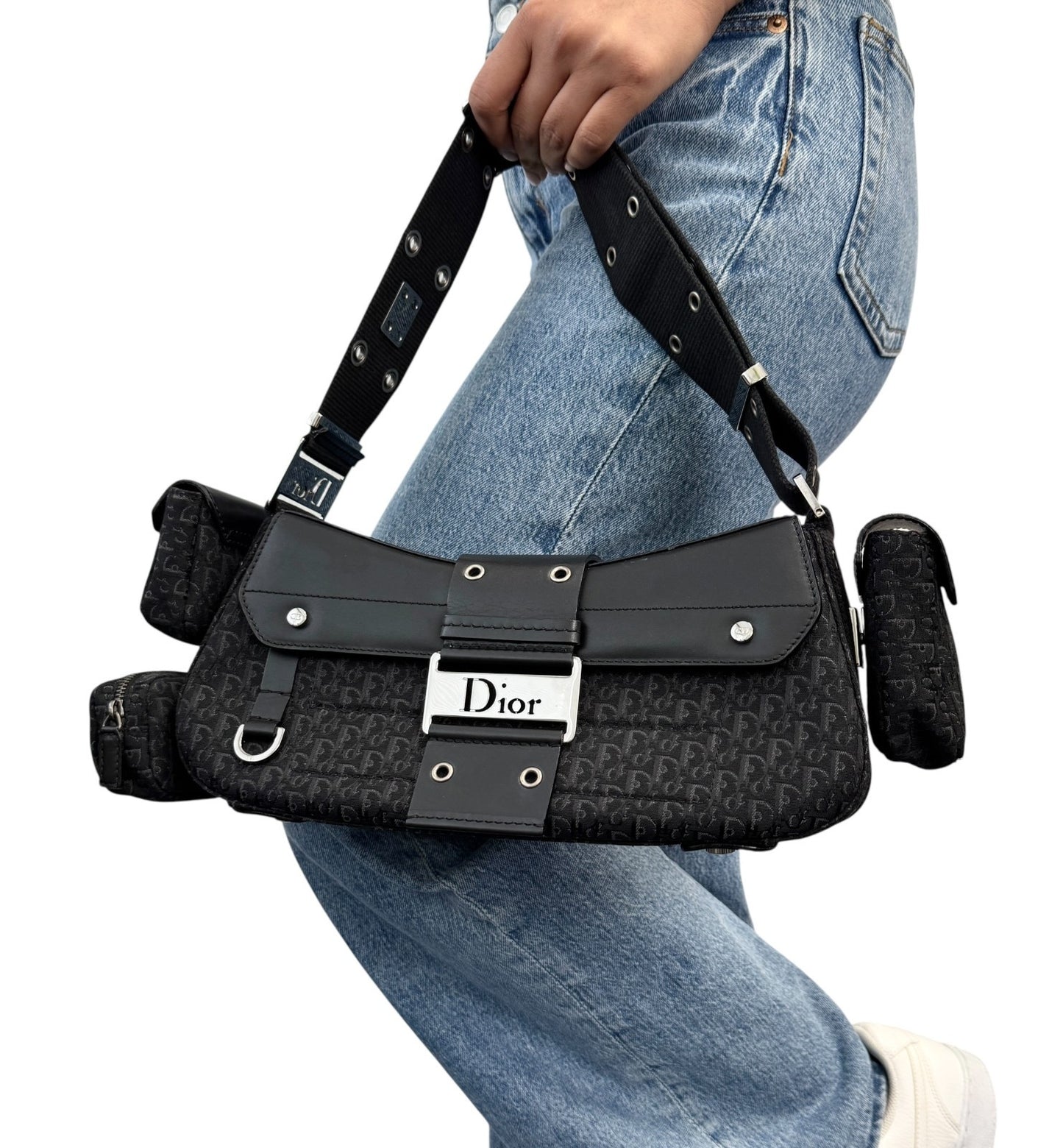 Christian Dior Vintage 2002 Trotter Street Chic Columbus Shoulder Bag Black