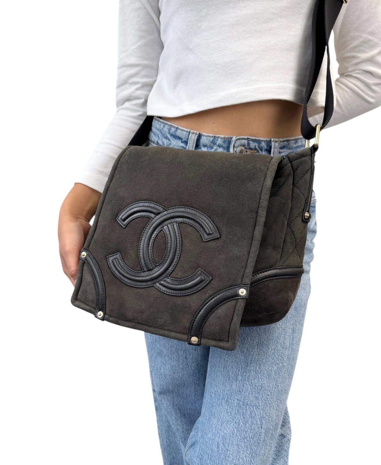 CHANEL Vintage 2006 CC Logo Shearling Messenger Crossbody Bag Black Mouton