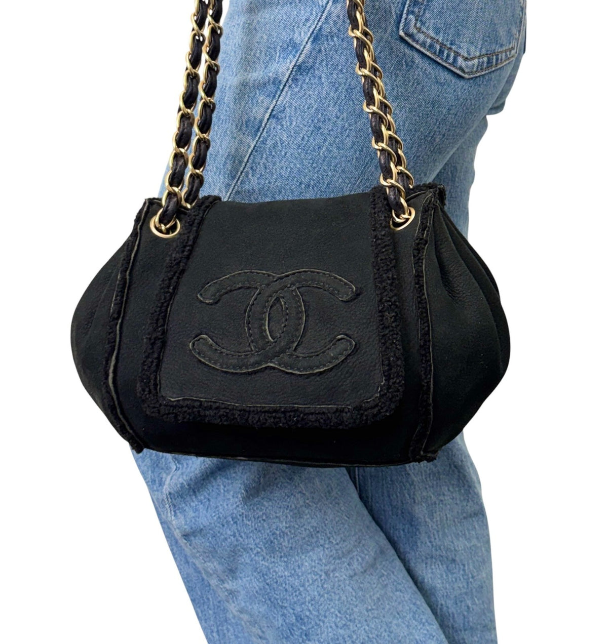 CHANEL Vintage CC Logo Mouton Chain Shoulder Bag Black Gold Suede 902831