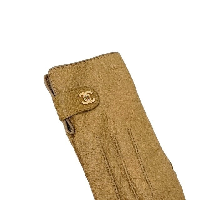 CHANEL Vintage CC Mark Logo Gloves Turn Lock #7.5 Leather Light Brown Gold