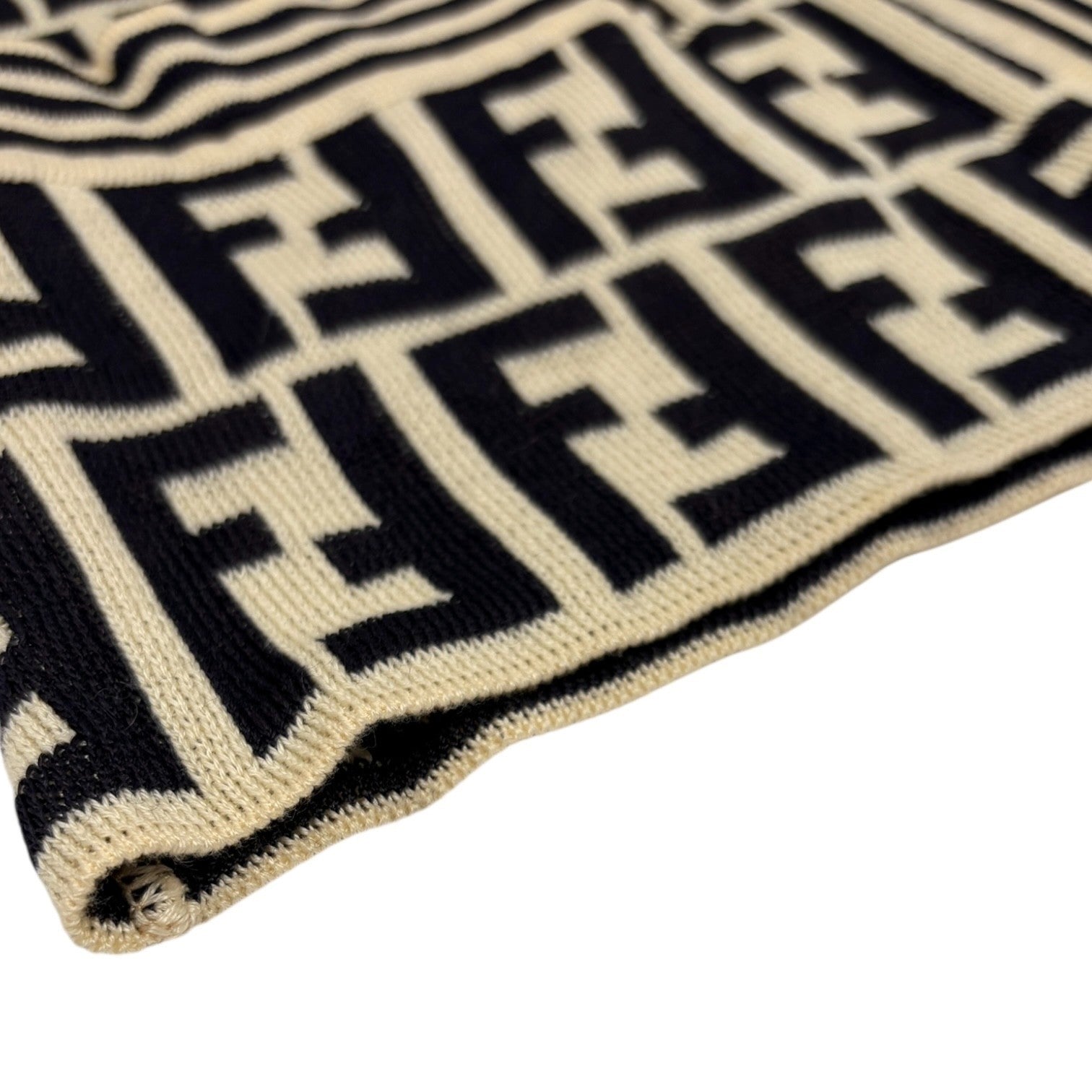 FENDI Vintage Zucca Monogram Knit Vest Cardigan Sweater #38 Cream Black Cotton