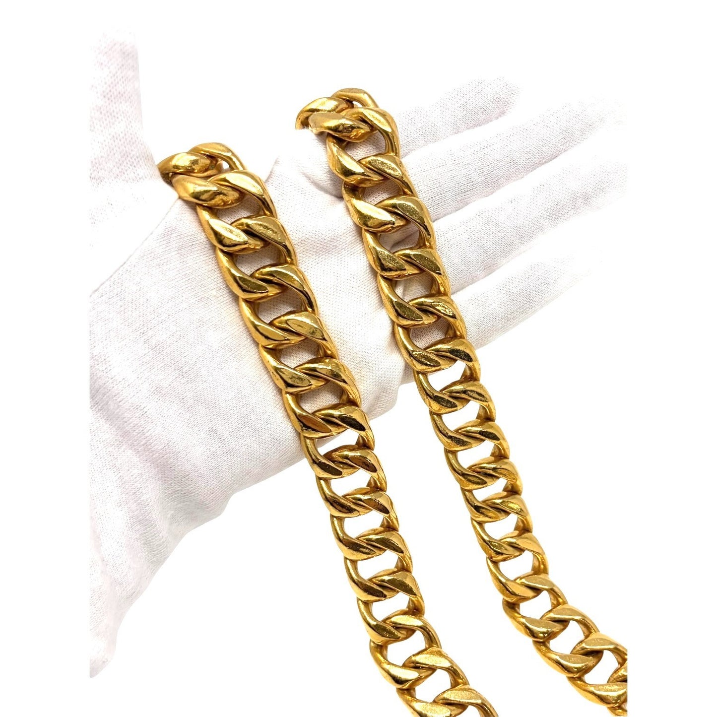 CHANEL Vintage 1991 Big CC Logo Gold Chain Belt Accessory Metal 902004