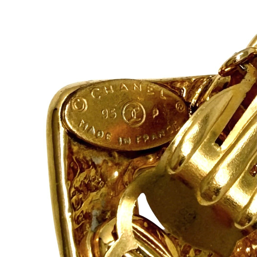 CHANEL Vintage 95P CC Logo Gold Earrings Jewelry Accessory Metal 902014