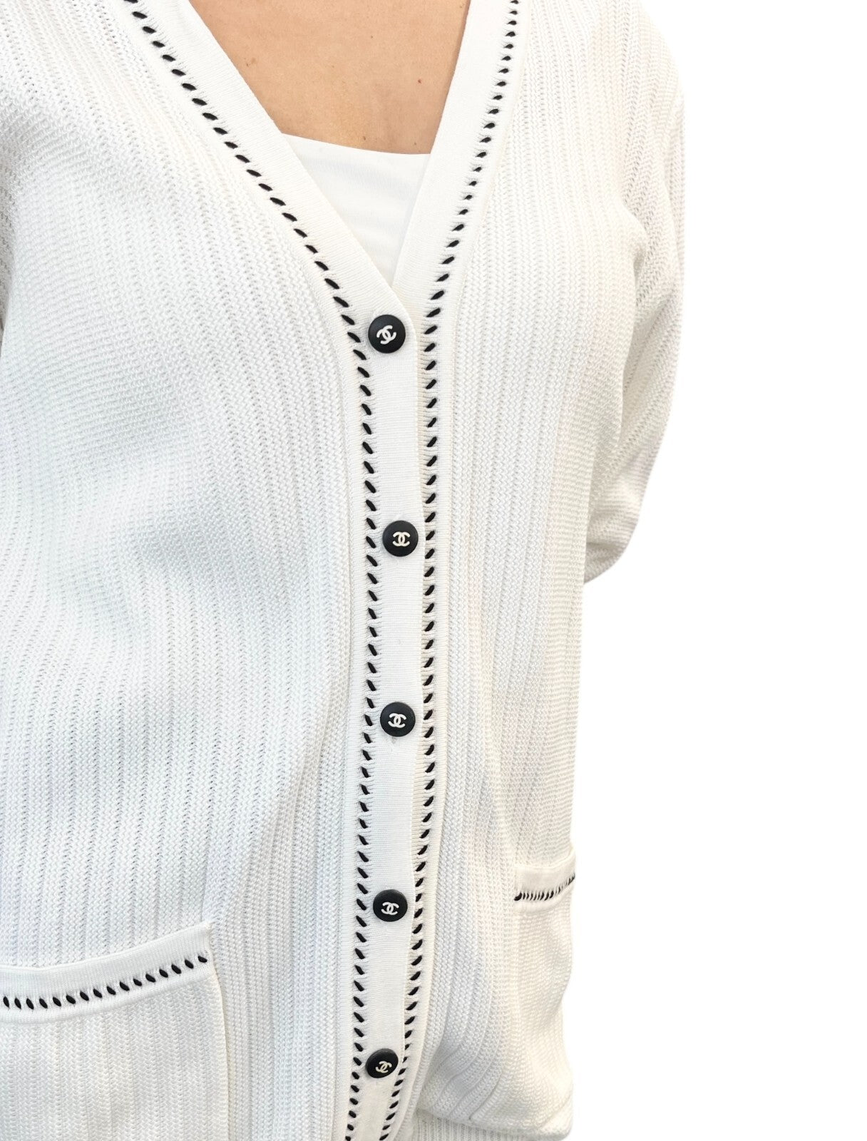 CHANEL Vintage 96P CC Logo Cardigan Sweater Top #42 Button White Black Cotton