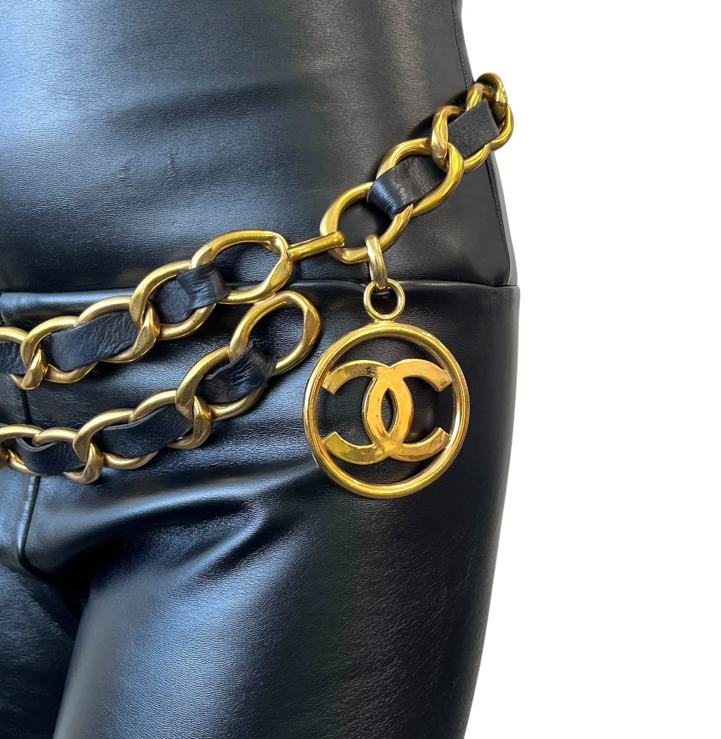 CHANEL Vintage CC Mark Logo Chain Belt Accessory Gold Black Leather Metal 902003