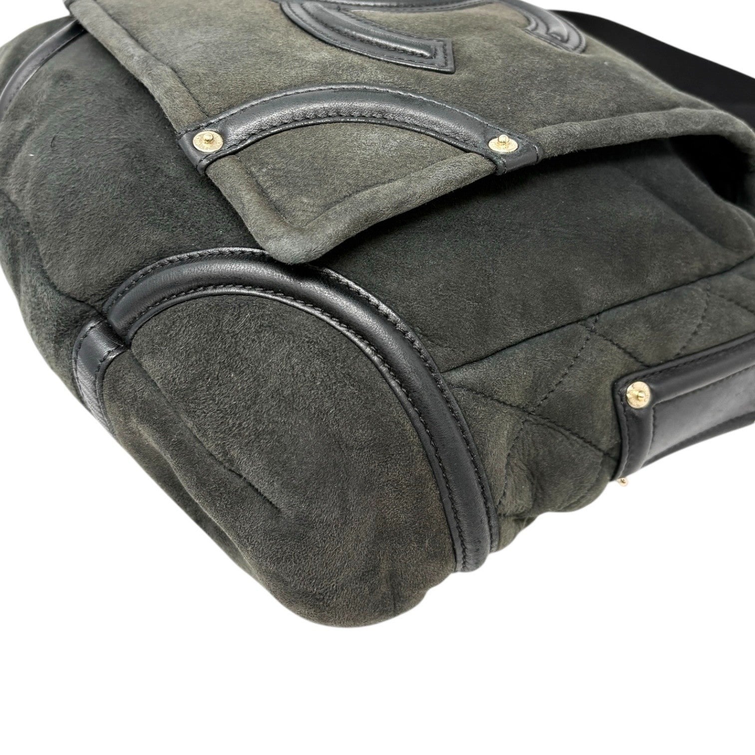 CHANEL Vintage 2006 CC Logo Shearling Messenger Crossbody Bag Black Mouton