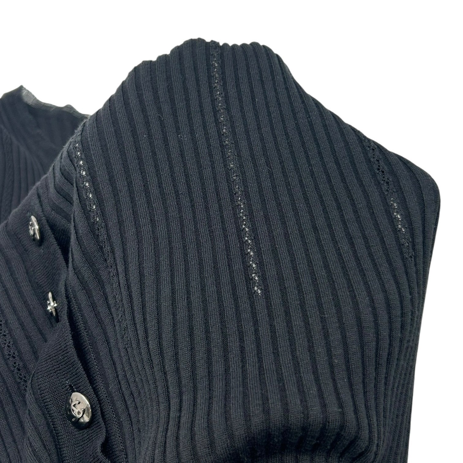CHANEL Vintage 08P CC Logo Rib Knit Top #34 Black Cotton Silver Short Sleeve