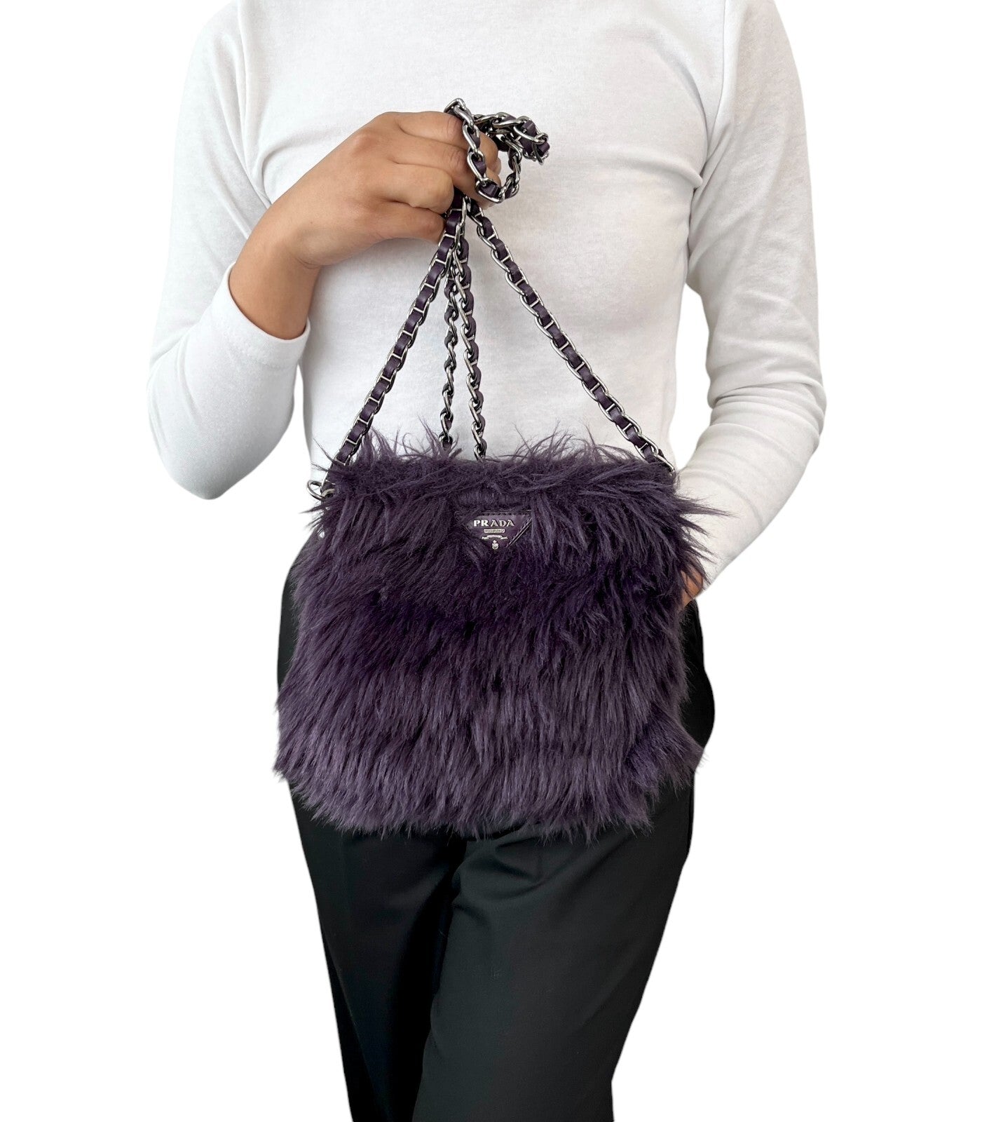PRADA Vintage Logo Fur Chain Crossbody Bag Purple Silver Zip Leather Rank AB