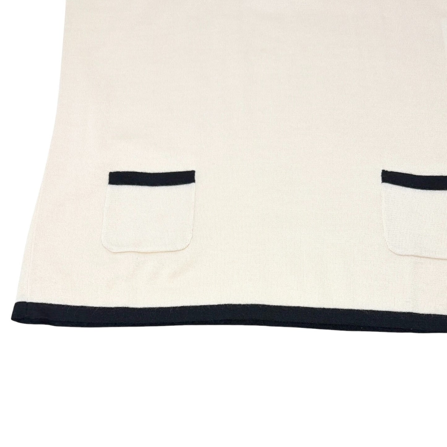CHANEL Vintage 06C CC Logo Knit Pocket Top #38 Beige Black Cashmere 902578