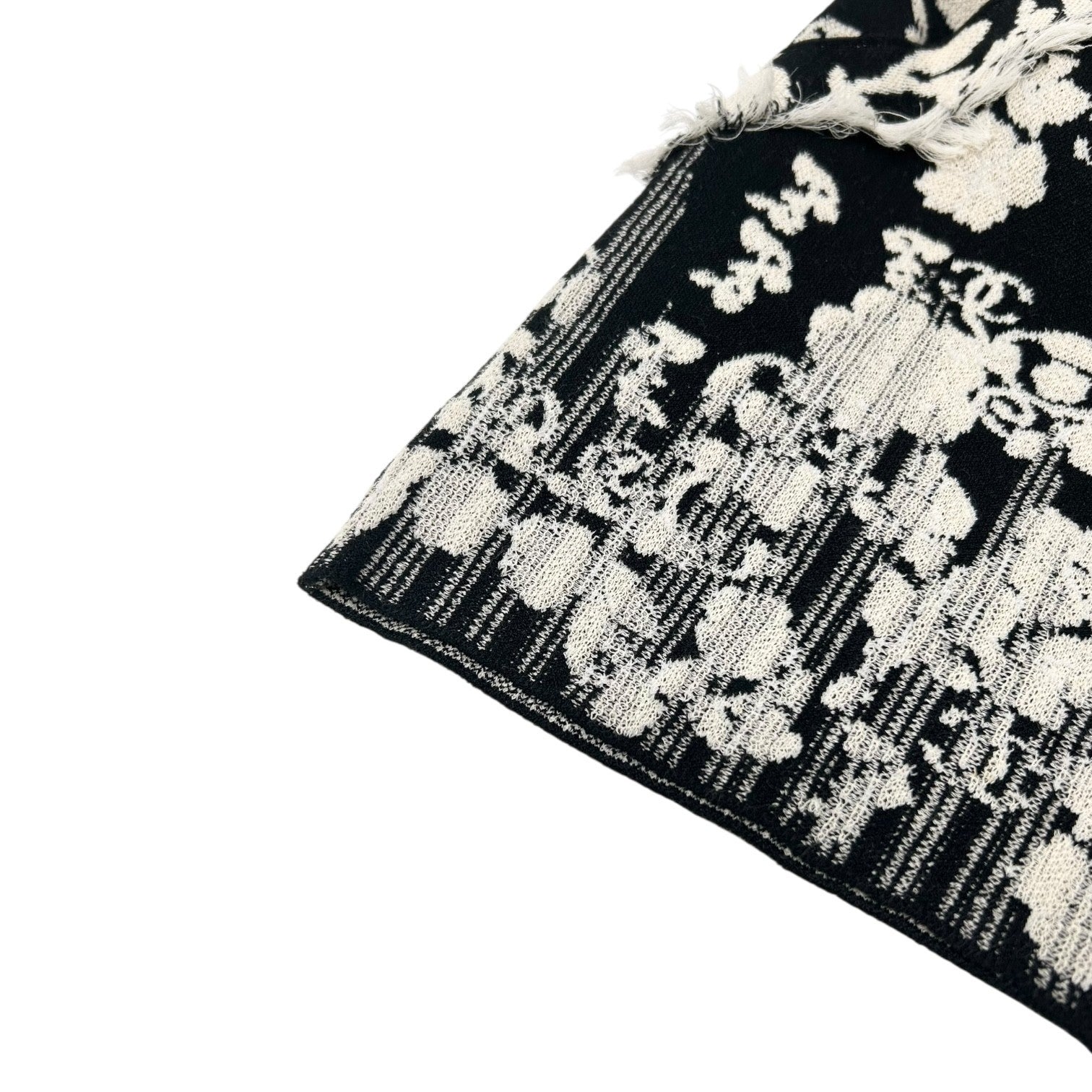 CHANEL Vintage 14C CC Logo Short Pants Bottoms #36 Black White Cotton Rayon