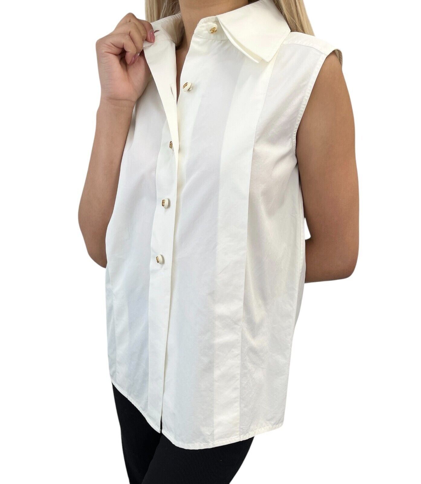 CHANEL Vintage CC Mark Logo Button Up Sleeveless Shirt Top White Gold Cotton
