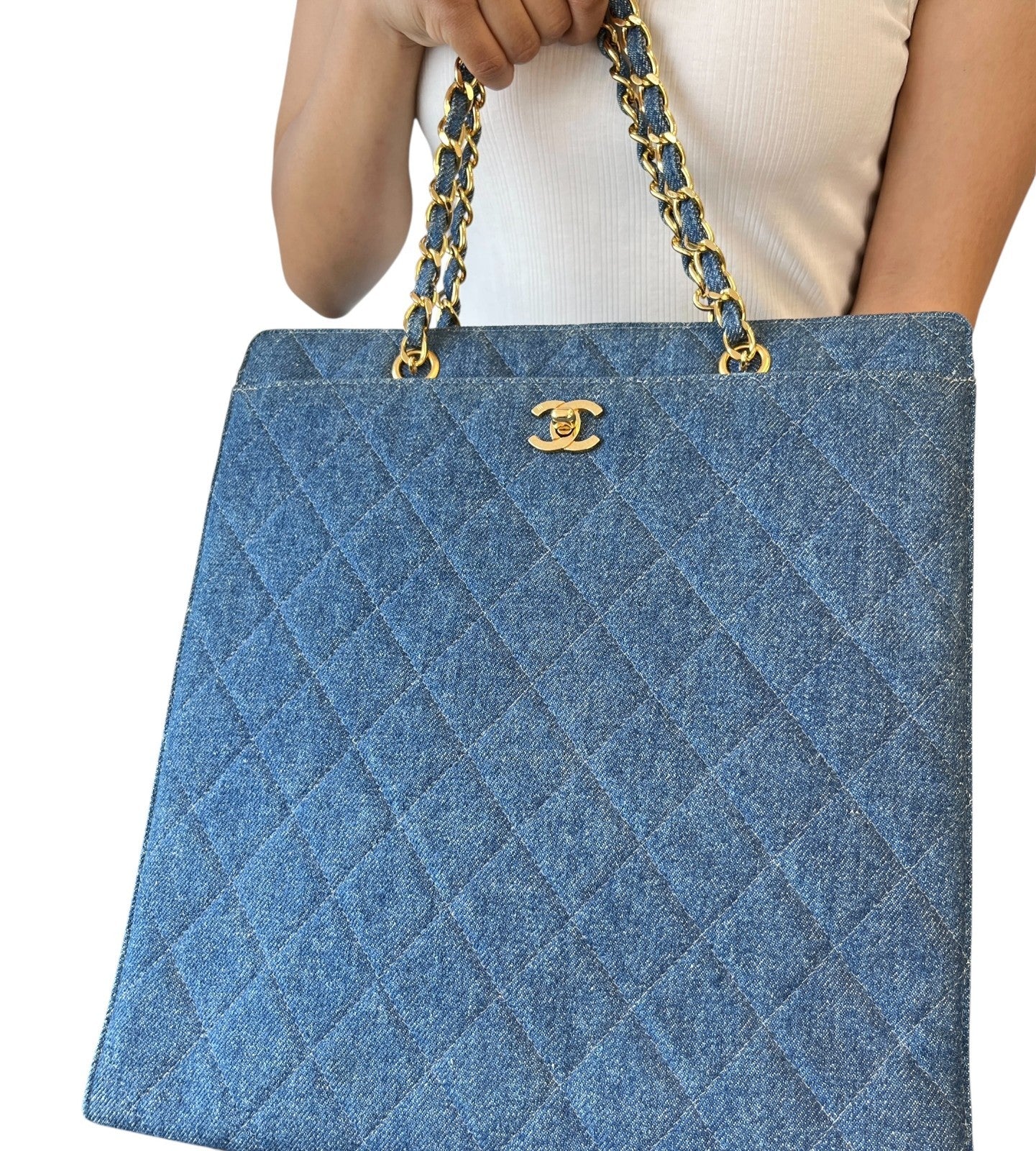 CHANEL Vintage CC Mark Logo Matelasse Denim Shoulder Bag Chain Blue Gold Cotton