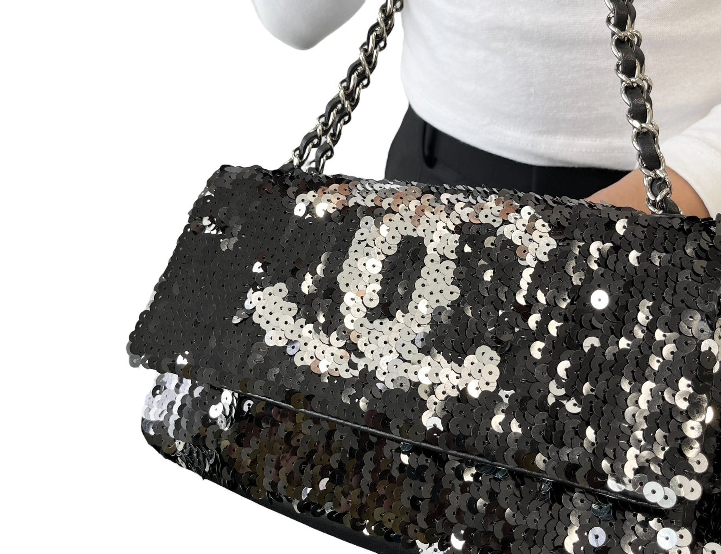 CHANEL Vintage CC Logo Sequins Chain Shoulder Bag Black Silver Leather 902259