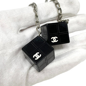 CHANEL Vintage 04S CC Logo Chain Belt Cube Dice Silver Black White Metal RankAB