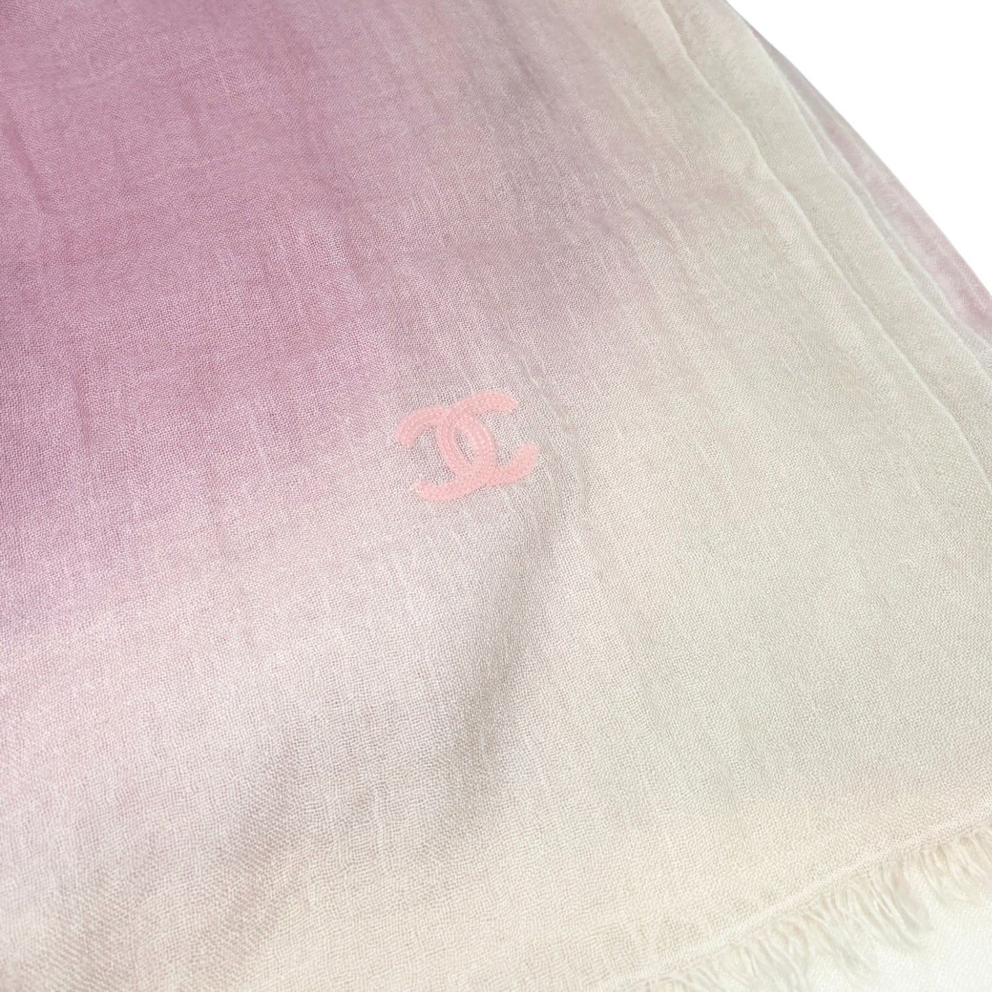 CHANEL Vintage CC Logo Cashmere Scarf Shawl Wrap Gradation Pink Cream