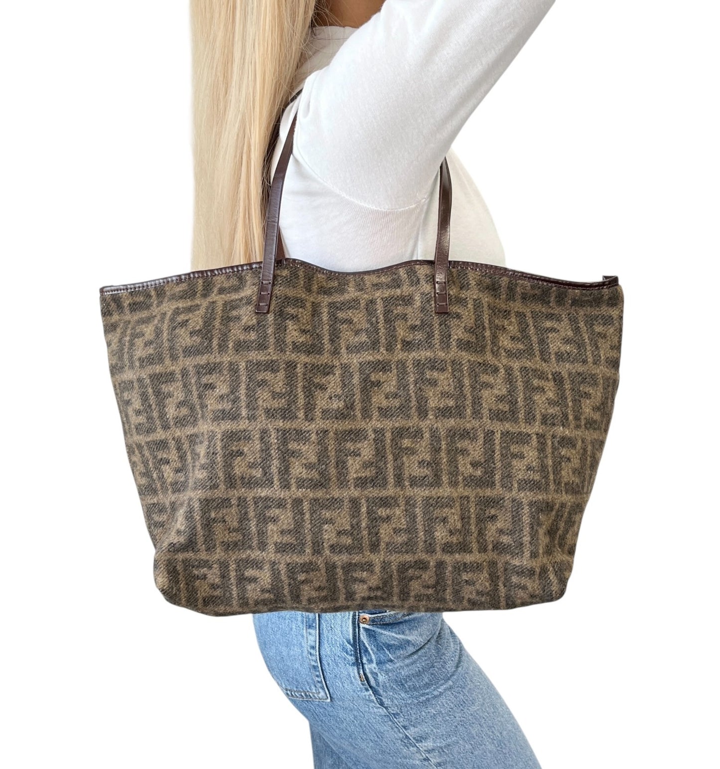 FENDI Vintage Zucca Monogram Knit Wool Tote Shoulder Bag Leather Pouch Brown