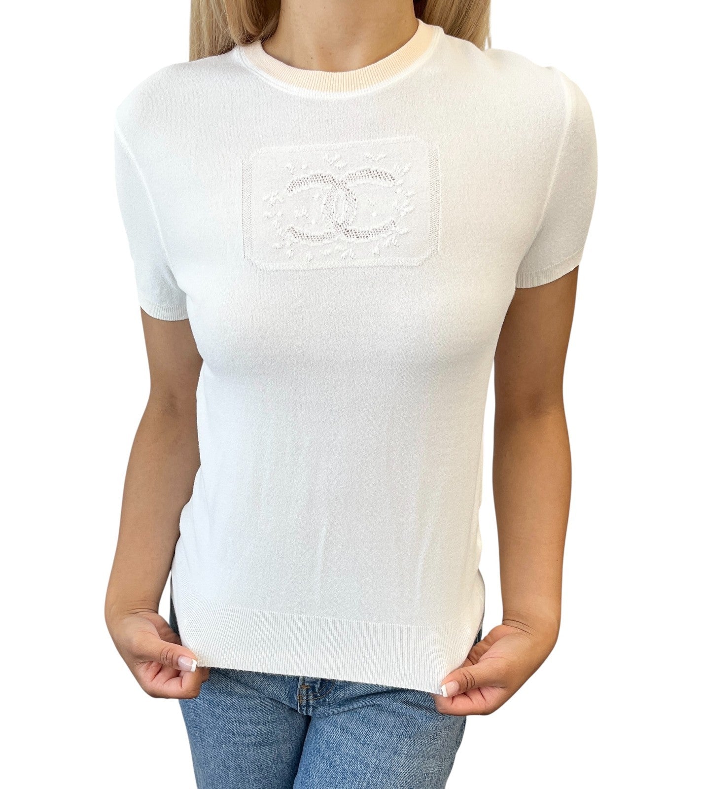 CHANEL Vintage 04C CC Logo Knit Top #42 Pullover White Beige Rayon Polyester