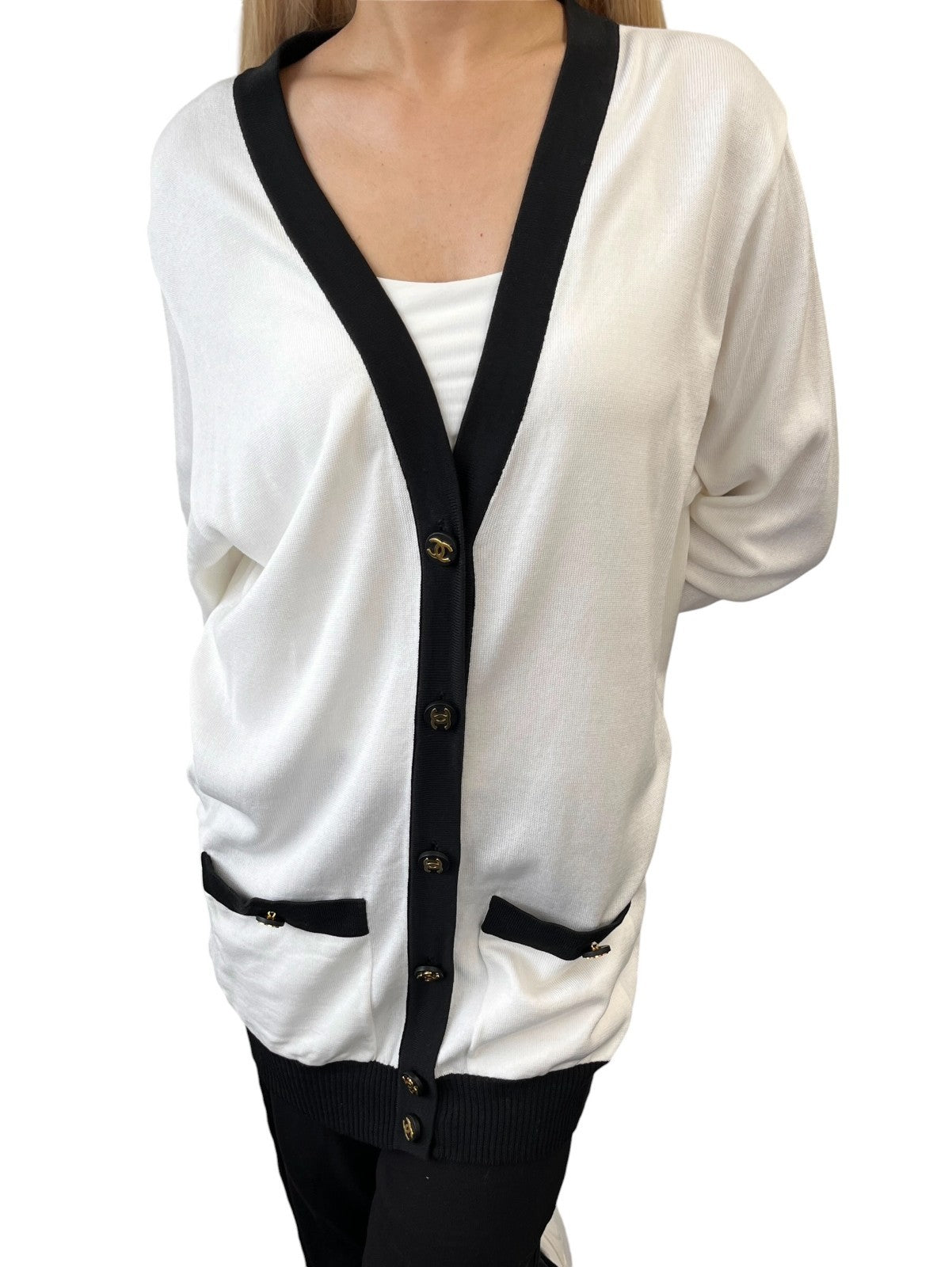 CHANEL Vintage CC Logo Button Cardigan Sweater Top #34 White Black 106908