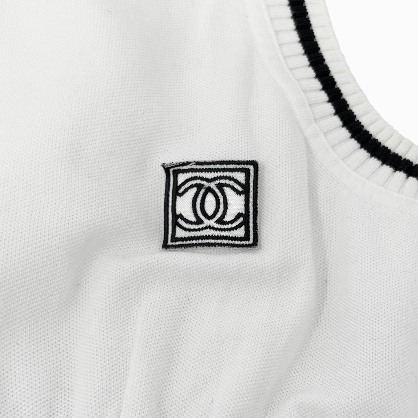 CHANEL Sport Vintage 04S CC Logo Patch Tank Top Tunic #38 White Black Cotton