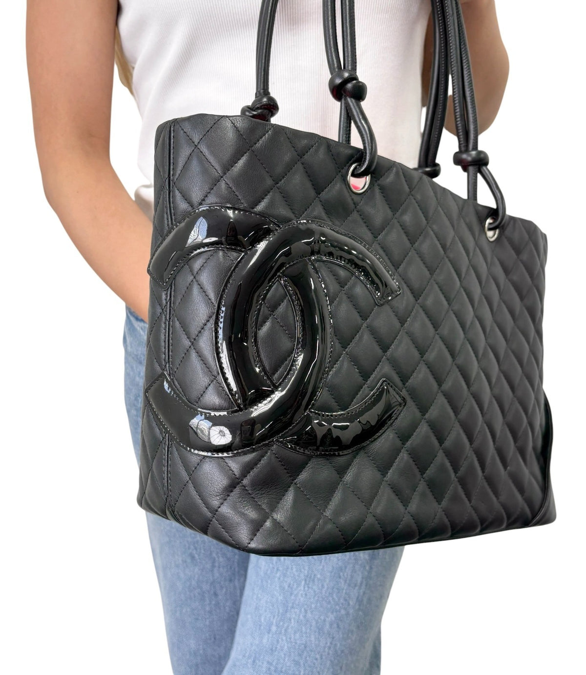 CHANEL Vintage Cambon Line CC Logo Quilted Shoulder Tote Bag Black 902456