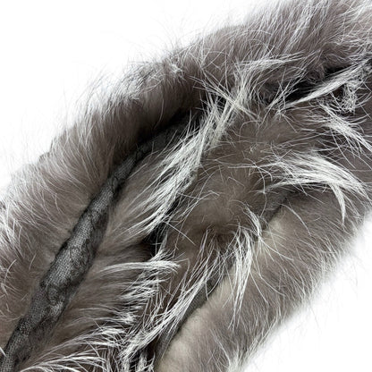 GUCCI Vintage GG Logo Monogram Fox Fur Shawl Scarf Wrap Gray Brown Wool 902253