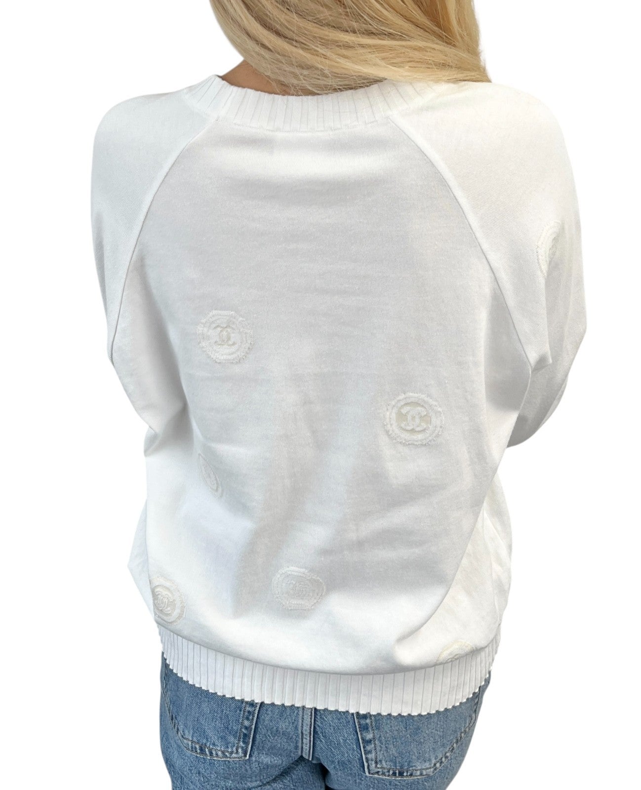 CHANEL Vintage 01P CC Logo Stamp Knit Sweater Top #46 White Pullover  902032